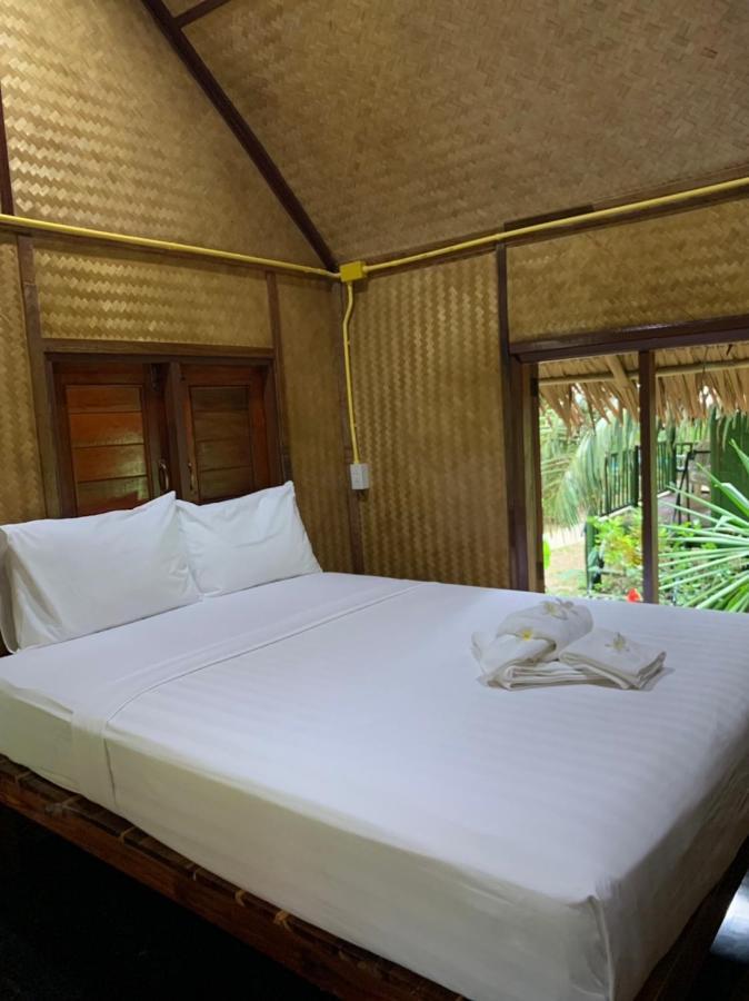 Khao Sok National Park Khaosok Bamboo Huts Resort מראה חיצוני תמונה