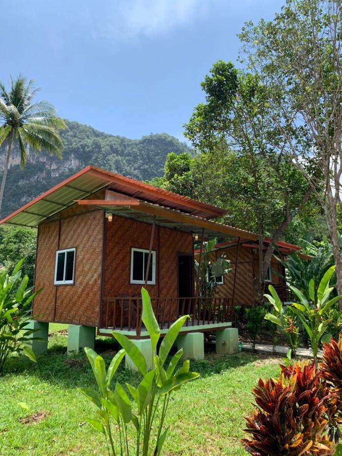 Khao Sok National Park Khaosok Bamboo Huts Resort מראה חיצוני תמונה